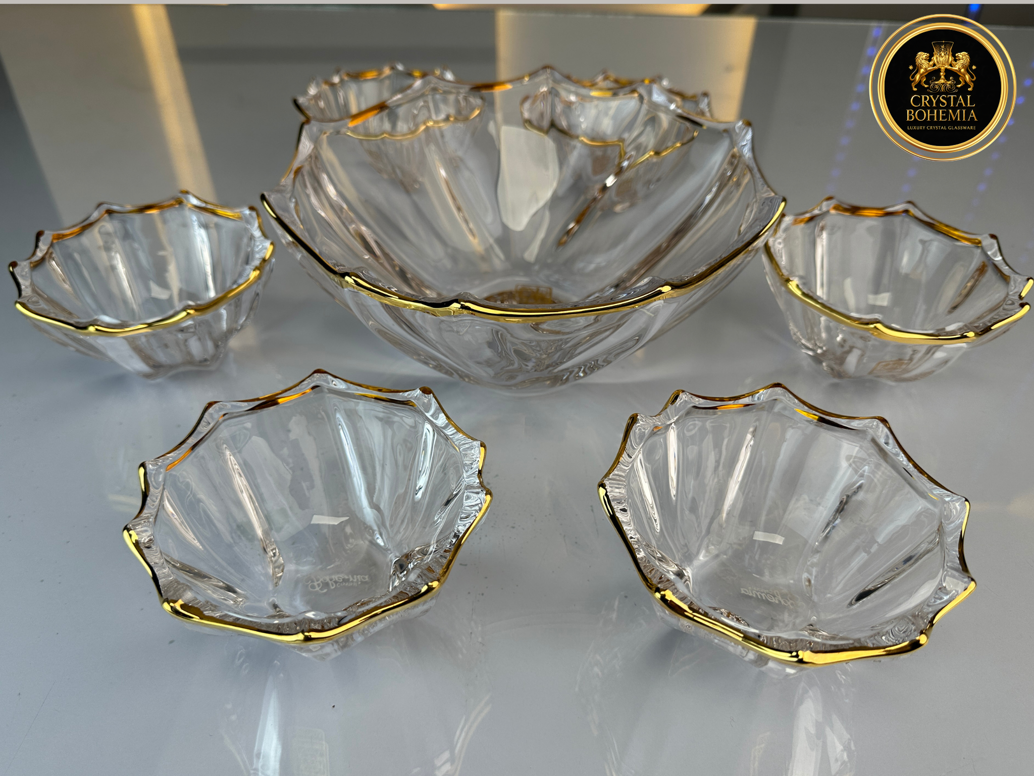 طقم خشاف كريستال بتصميم أنيق