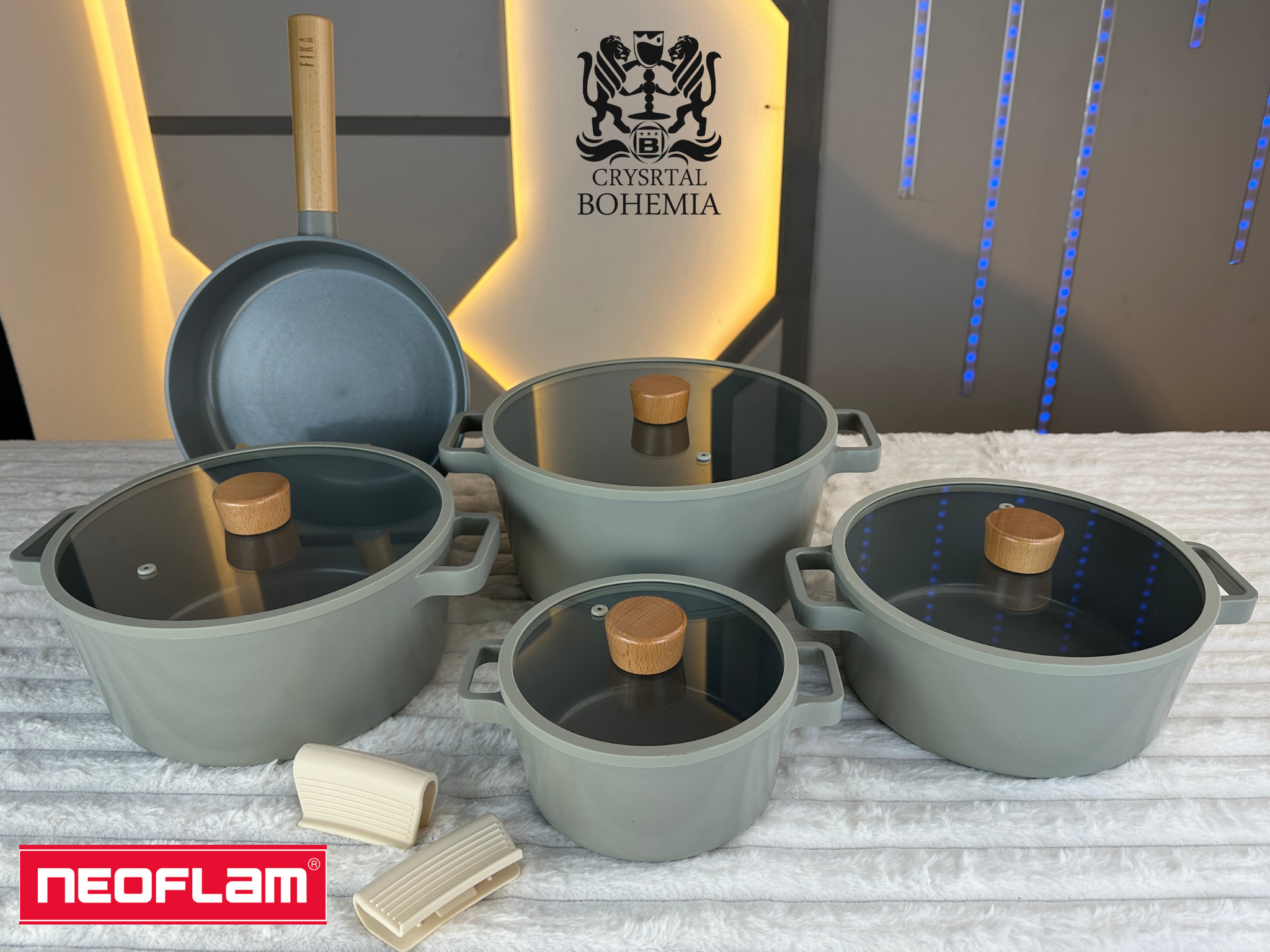 Neoflam Vika Korean cookware set grey