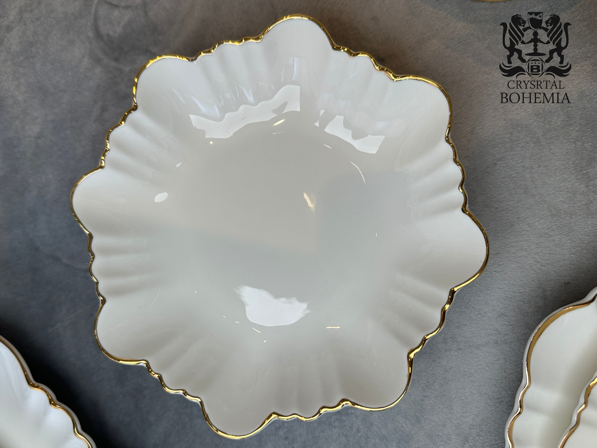 Thai porcelain dinner set Elegant 62 pcs gold accents