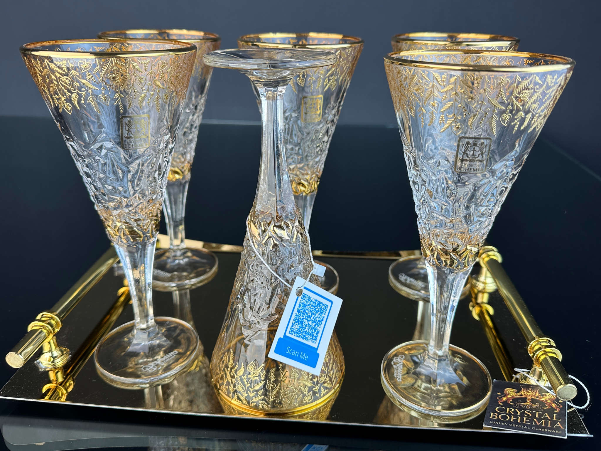 طقم كاسات مناسب لتنسيق النيش وجهاز العروسة