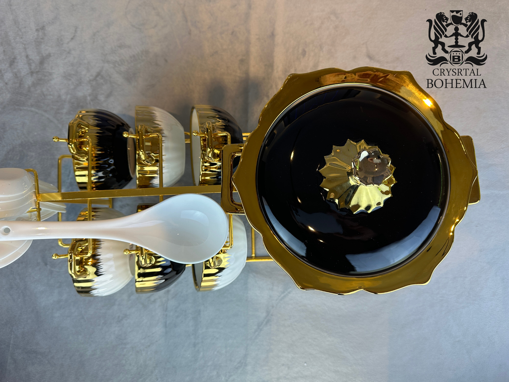 Soup set 15 pcs with ladles and stand white in black