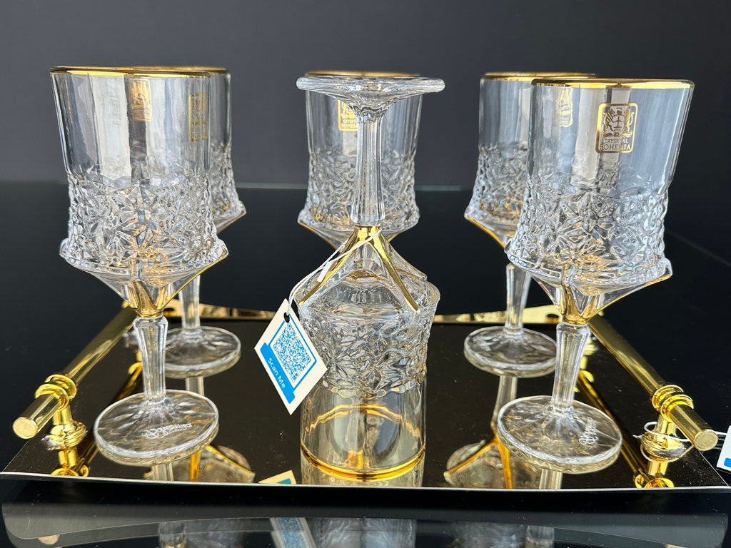 أطقم كاسات كريستال بوهيمي نيكوليت بتصميم ملوكي أنيق