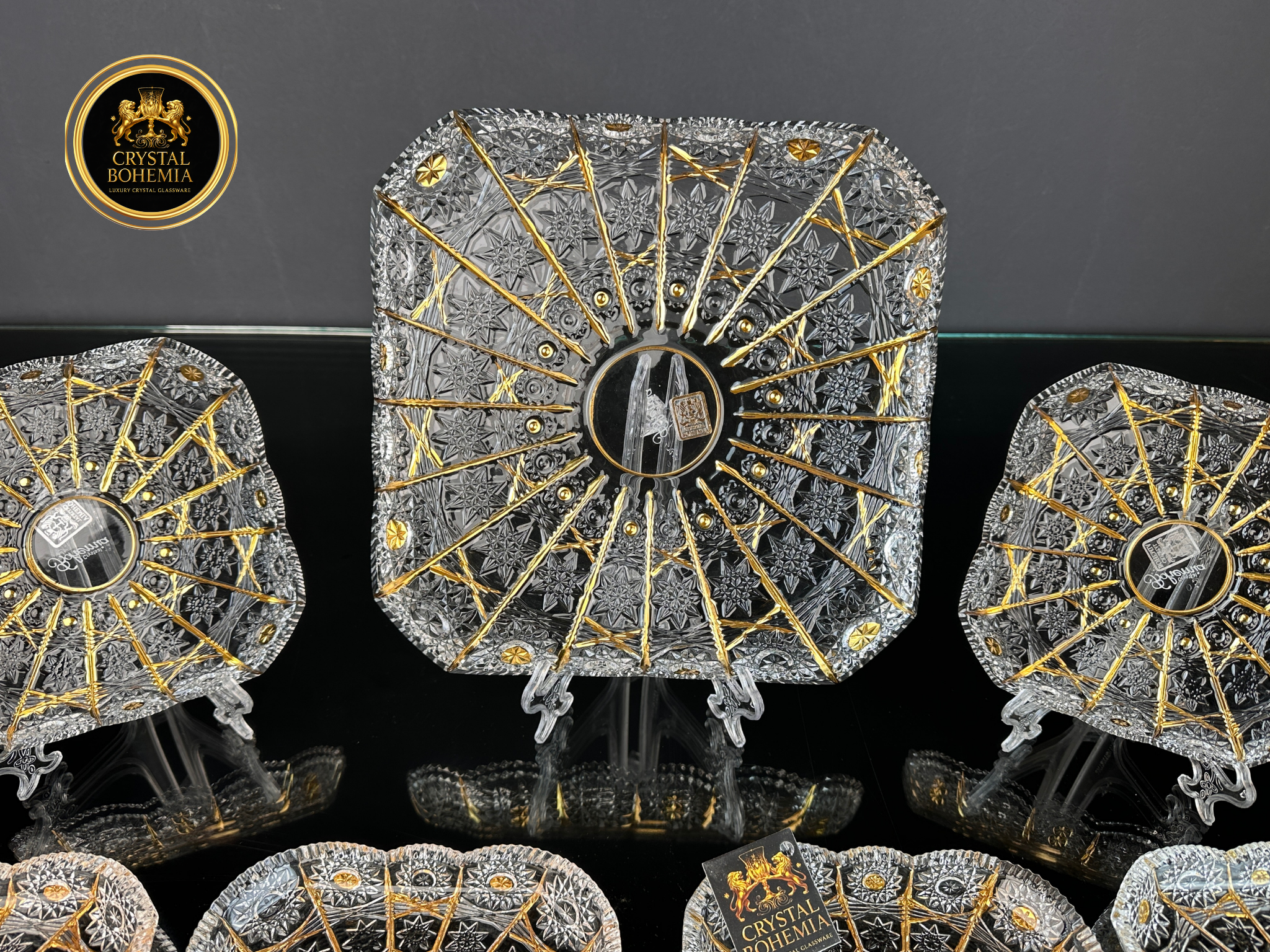 طقم جاتوه كريستال بوهيمي بحفر أنيق وتشطيب ذهبي
