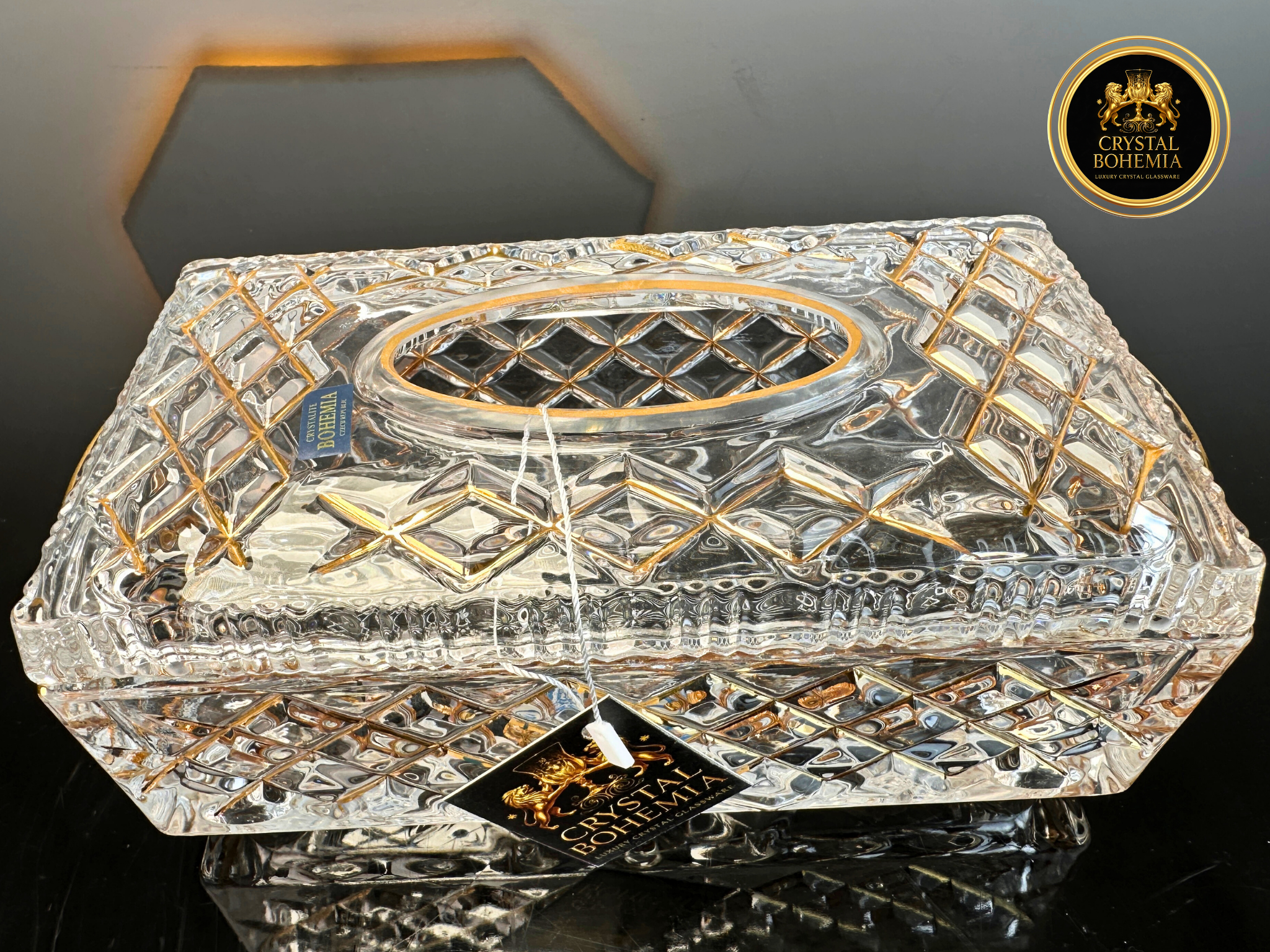 علبة مناديل كريستال شفاف مطلية بالذهب 