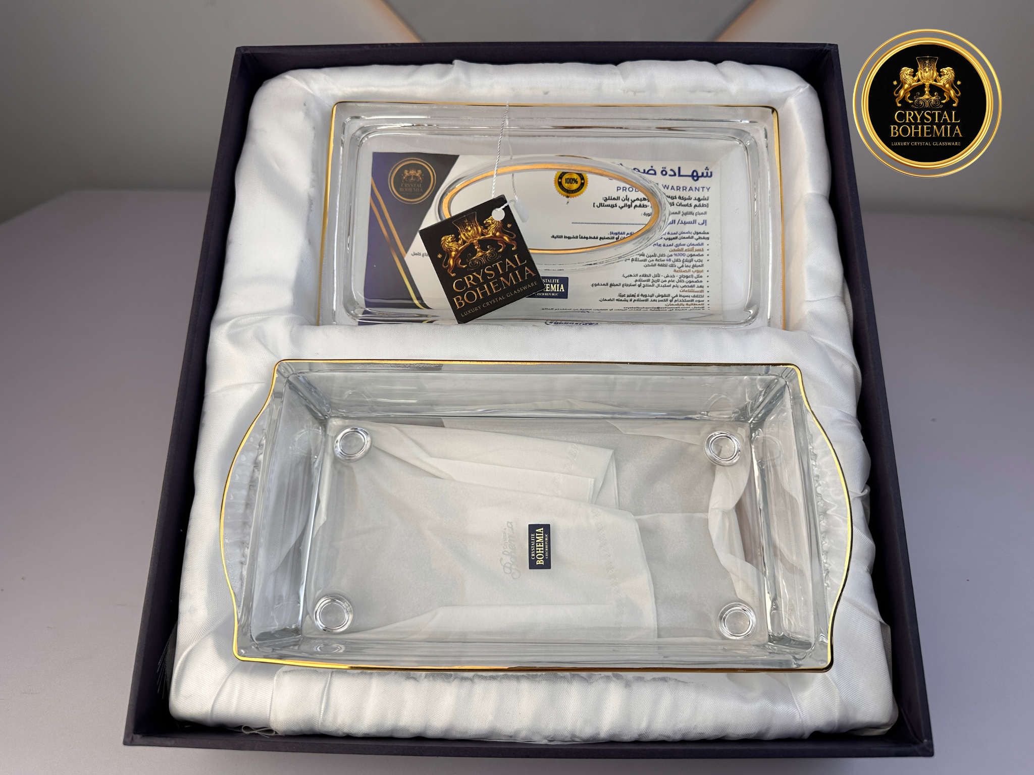 علبة مناديل كريستال بتشطيب ذهبي أنيق للديكور