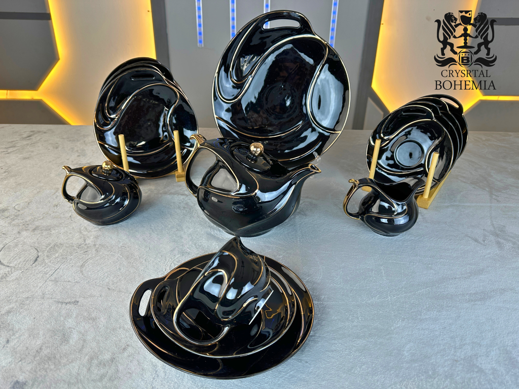 طقم شاي وجاتوه اسود ذهبي بتصميم مودرن فاخر