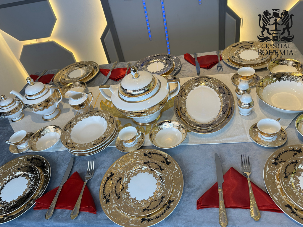 طقم سفرة ألماني فاخر أبيض بتفاصيل ذهبية